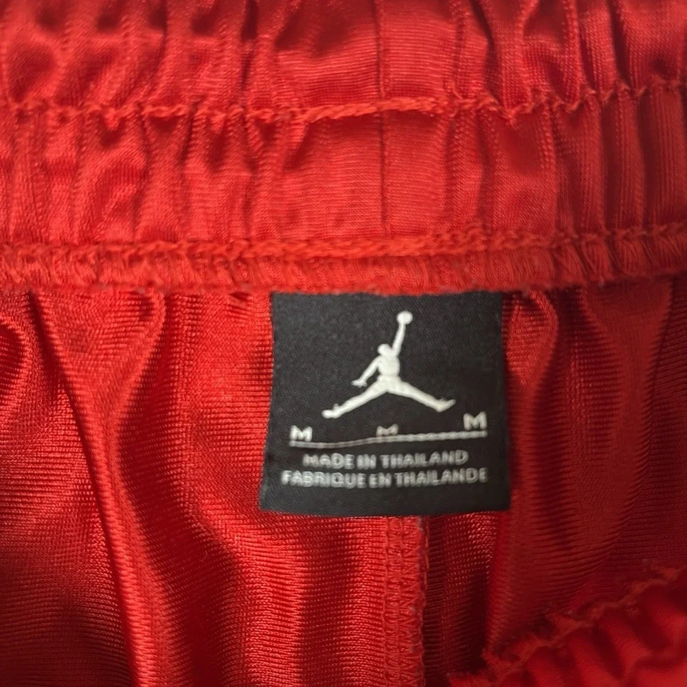 Jordan Black Red‎ Volt 2013 Men's M Dazzle Basksetball Shorts 404355-655